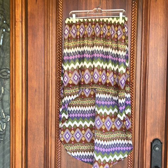 Earthy Aztec Tribal High Low Skirt - Picture 4 of 6